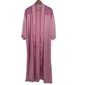 VTG Valentino Intimo 100% Silk Pink Robe Lace Shoulders Long Size LP****READ